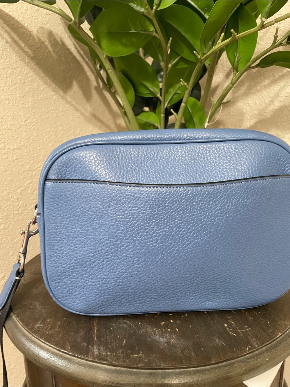 Coach Jaime Blue Soft Pebbled Leather Camera Crossbody with guitar Strap - Picture 6 of 12